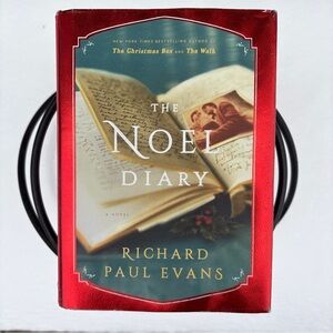 🔵 Hardcover Fiction BOOK